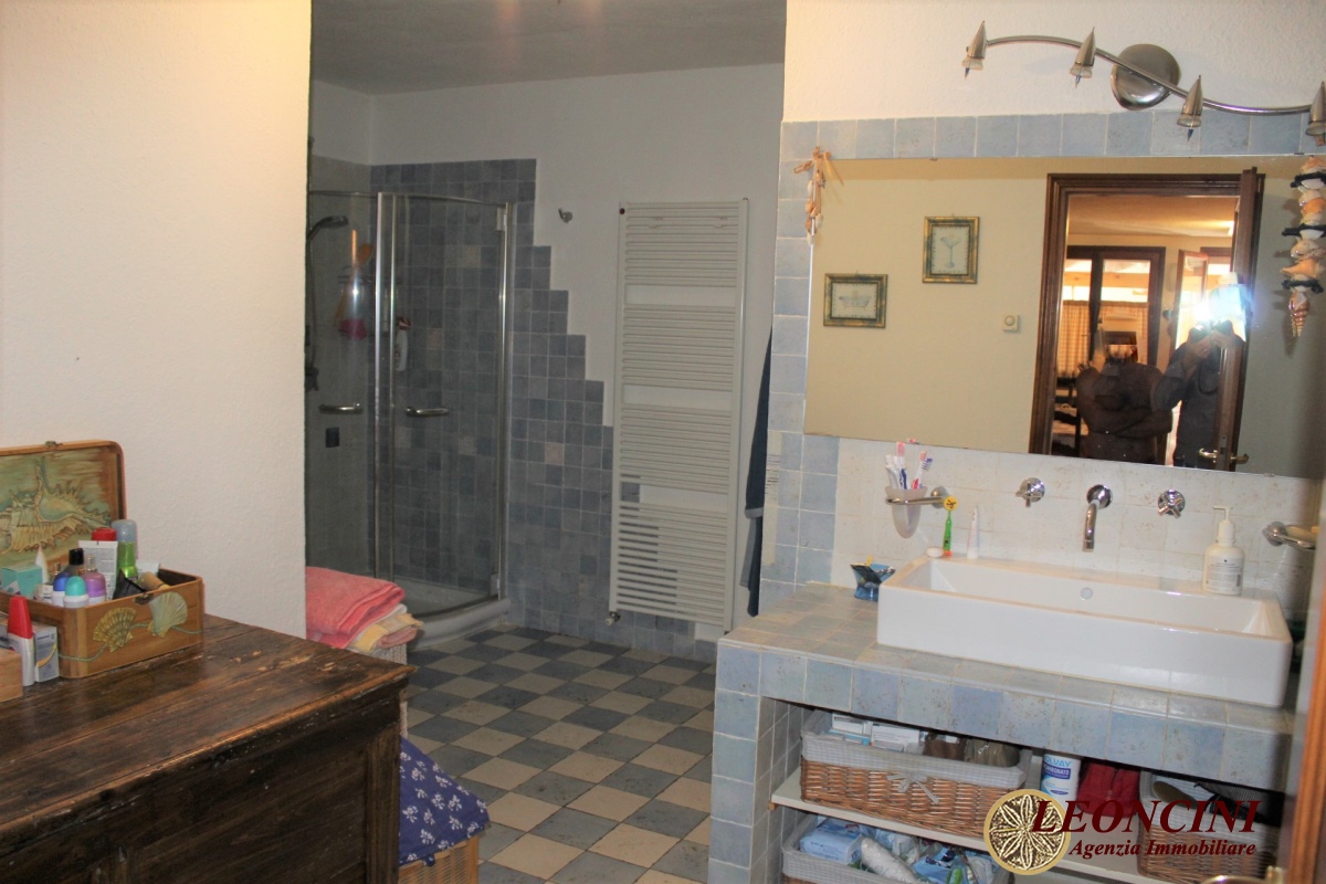 5 Bed, HouseFor Sale, Villafranca in Lunigiana, Toscana