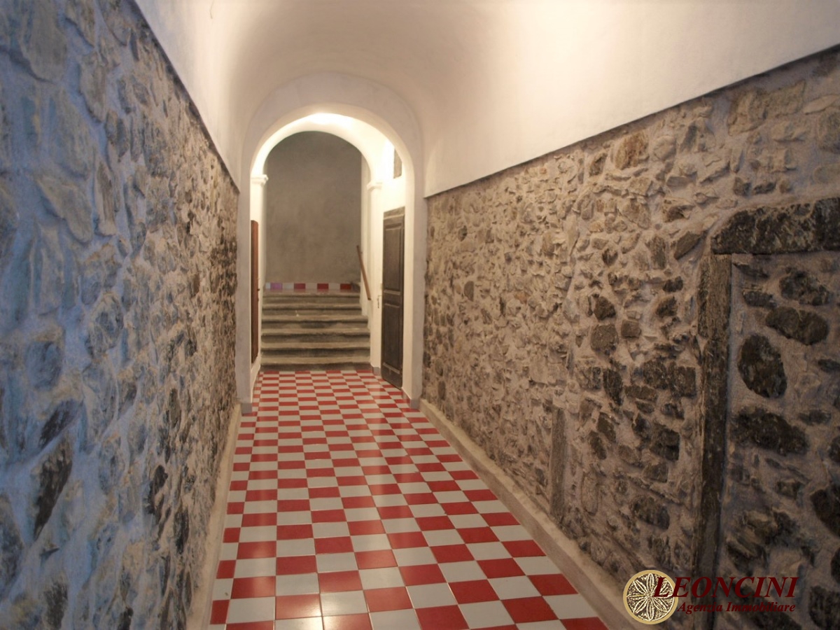 3 Bed, ApartmentFor Sale, Bagnone, Toscana