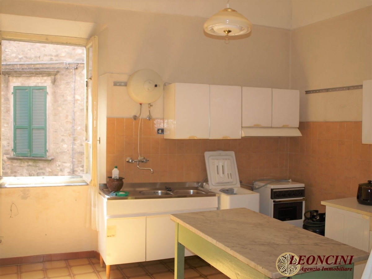 3 Bed, ApartmentFor Sale, Bagnone, Toscana