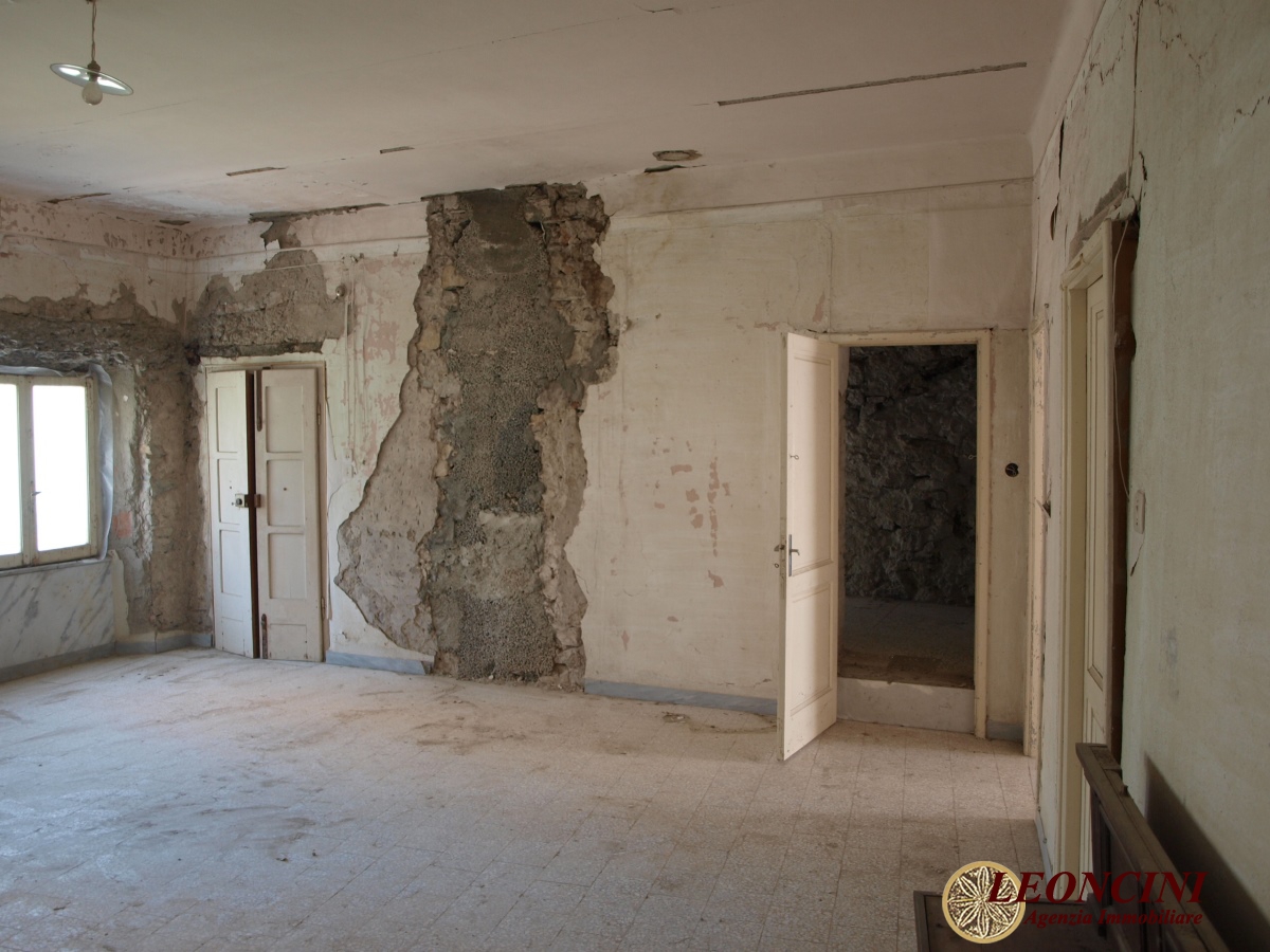 2 Bed, HouseFor Sale, Toscana