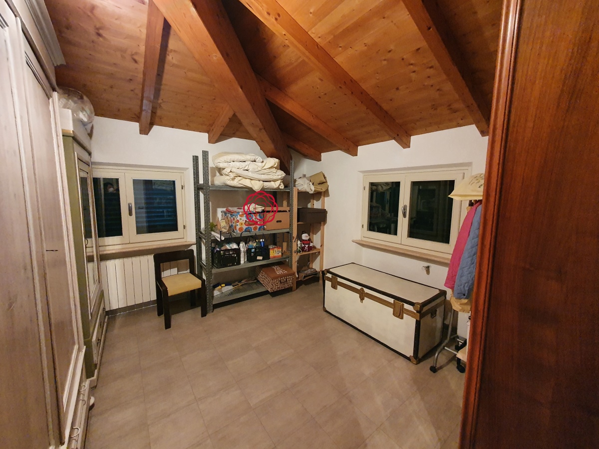 5 Bed, HouseFor Sale, Lucca, Toscana 5 Bed, HouseFor Sale, Lucca, Toscana