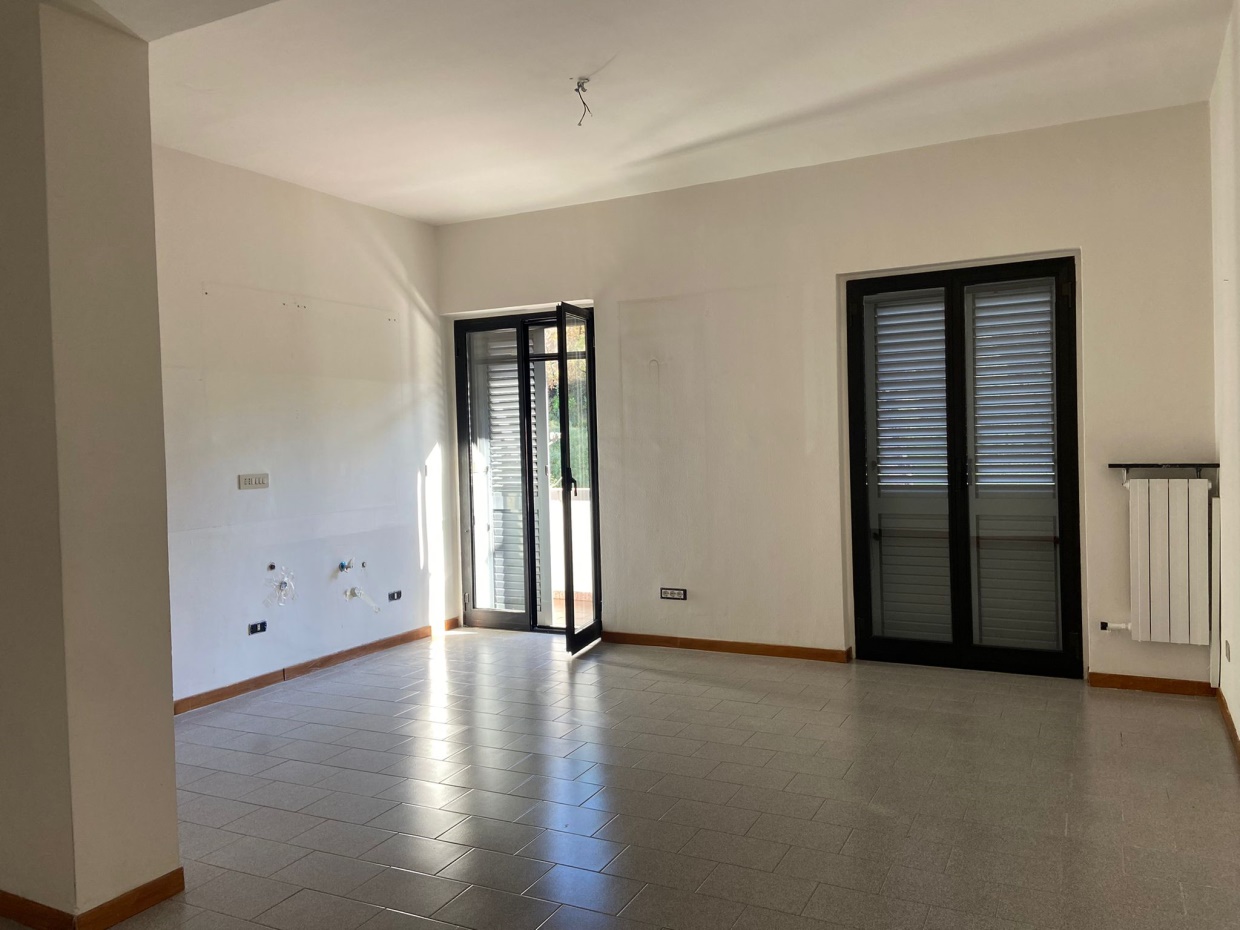1 Bed, ApartmentFor Sale, Pozzuoli, Napoli, Campania