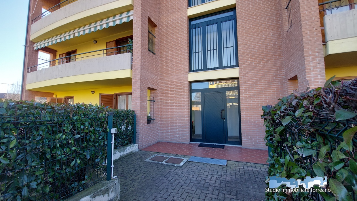 1 Bed, ApartmentFor Sale, Ivrea, Torino, Piemonte 1 Bed, ApartmentFor Sale, Ivrea, Torino, Piemonte