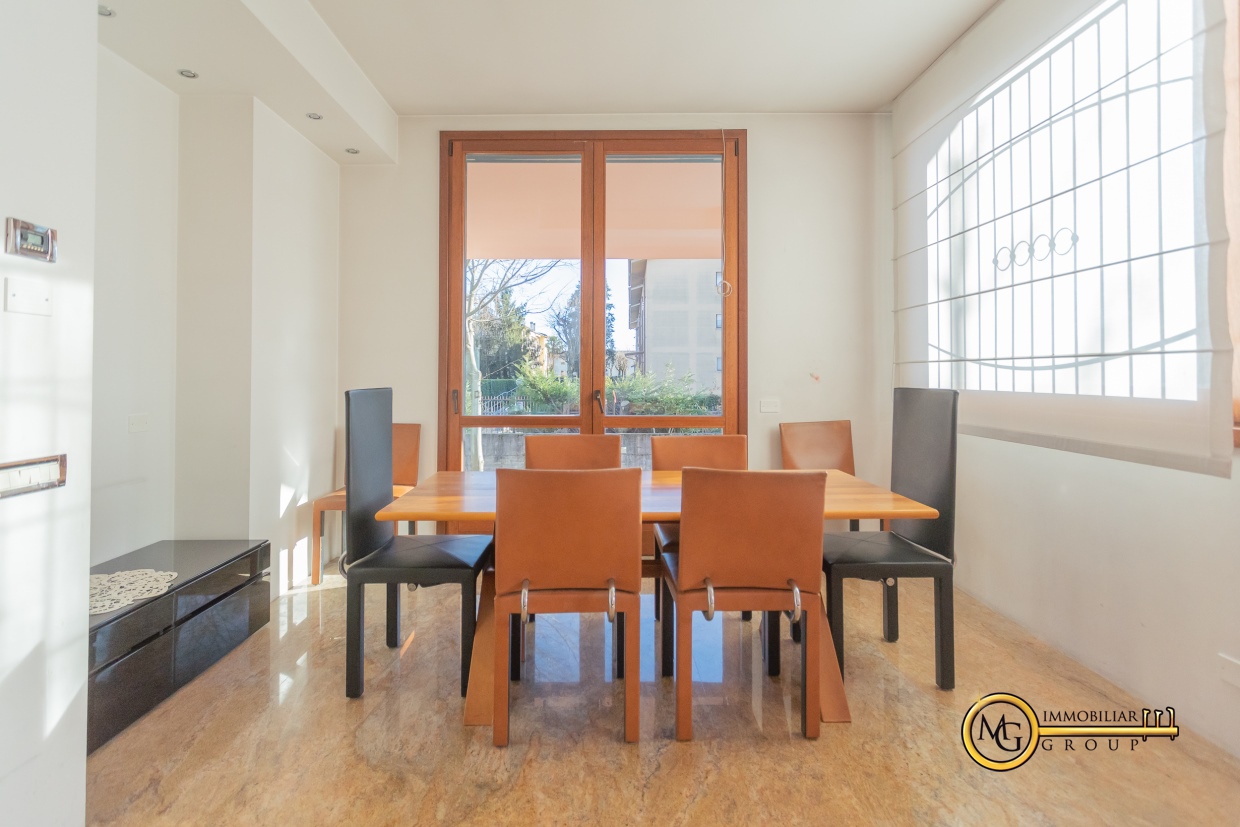 6 Bed, HouseFor Sale, Milano, Lombardia 6 Bed, HouseFor Sale, Milano, Lombardia