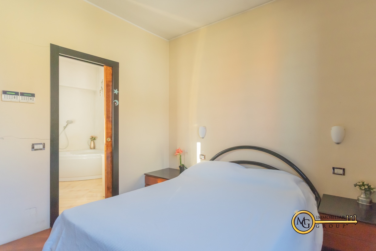 6 Bed, HouseFor Sale, Milano, Lombardia 6 Bed, HouseFor Sale, Milano, Lombardia
