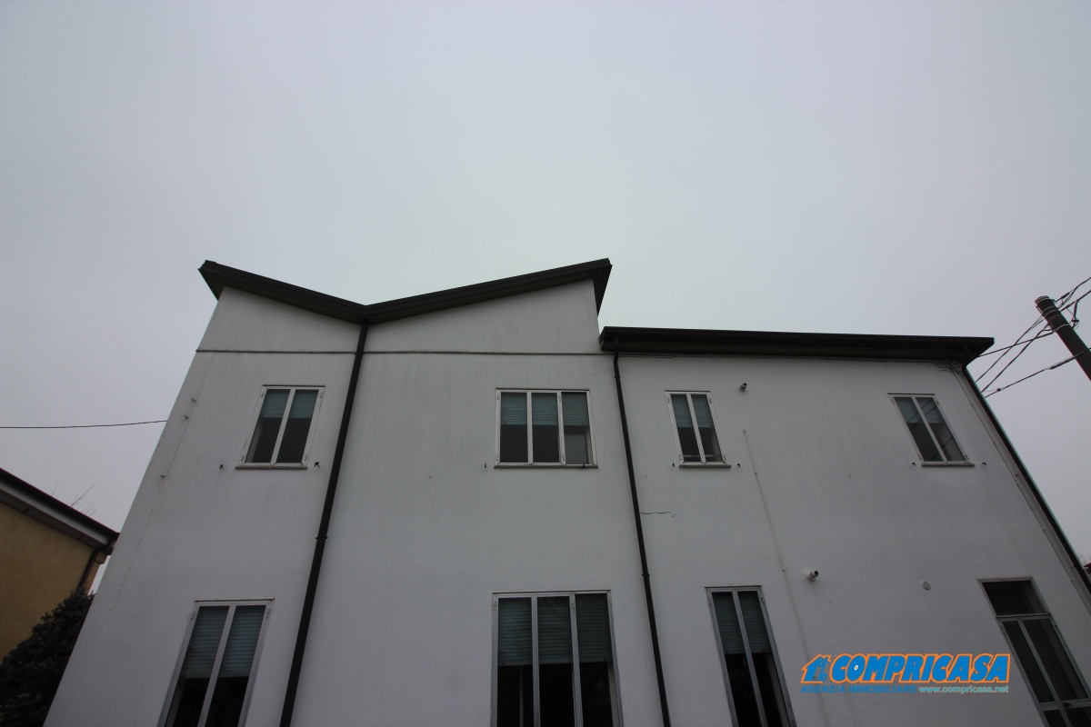 3 Bed, ApartmentFor Sale, Padova, Veneto