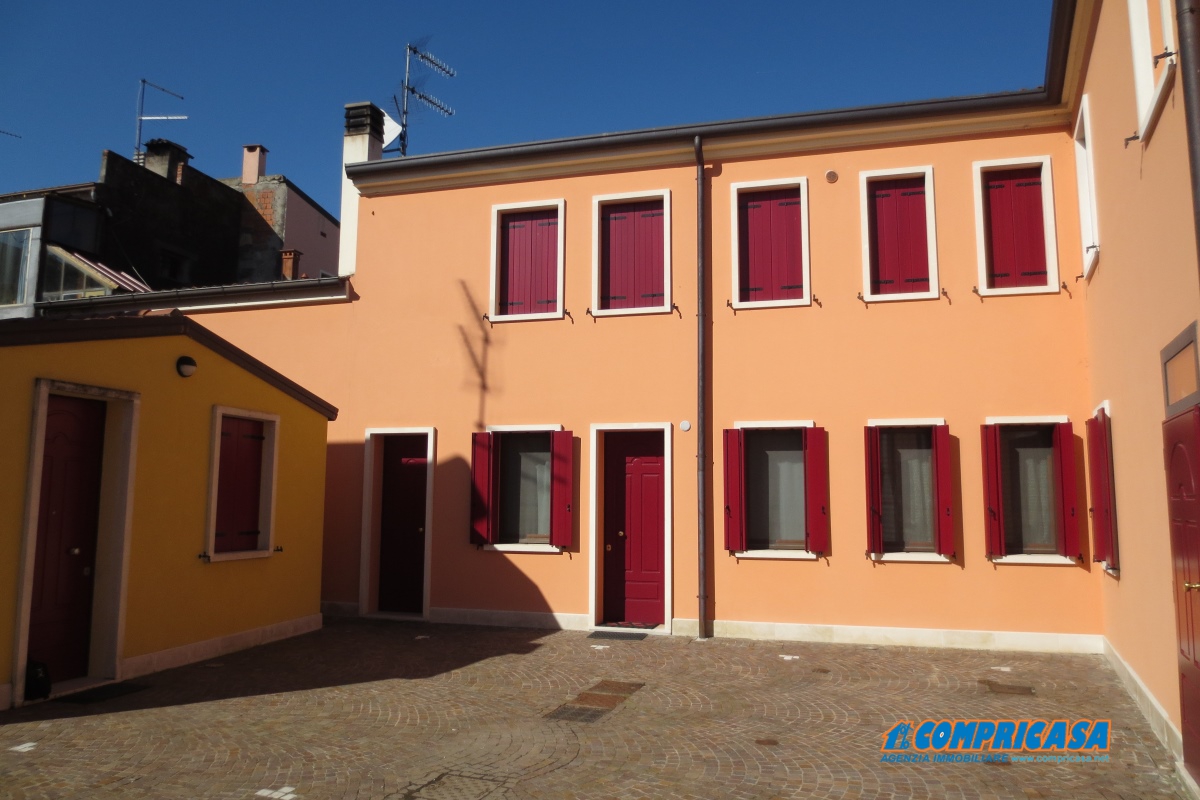 1 Bed, ApartmentFor Sale, Montagnana, Padova, Veneto