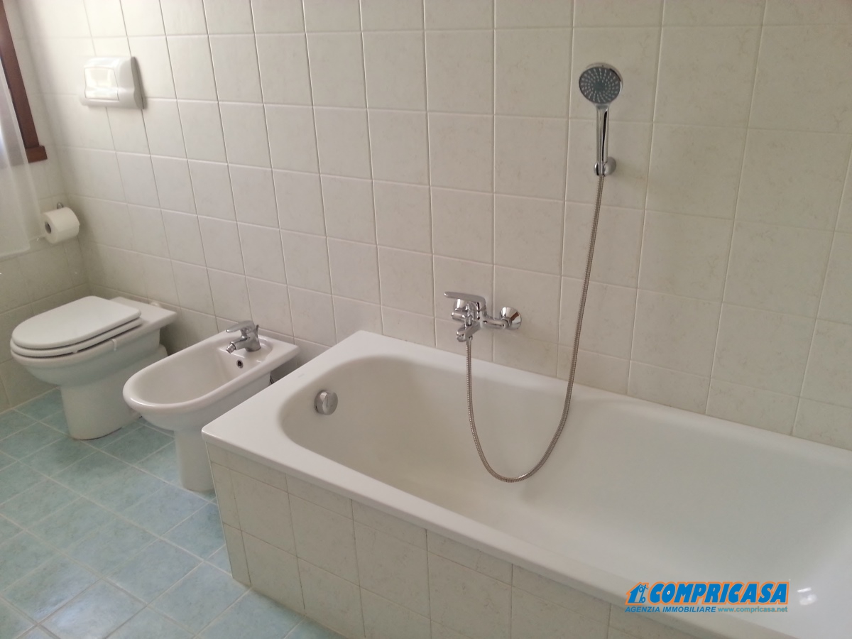 2 Bed, ApartmentFor Sale, Padova, Veneto