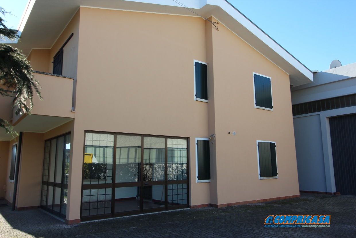 Commercial Property, For Sale