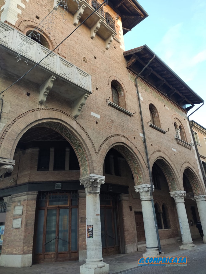 Commercial Property, For Sale