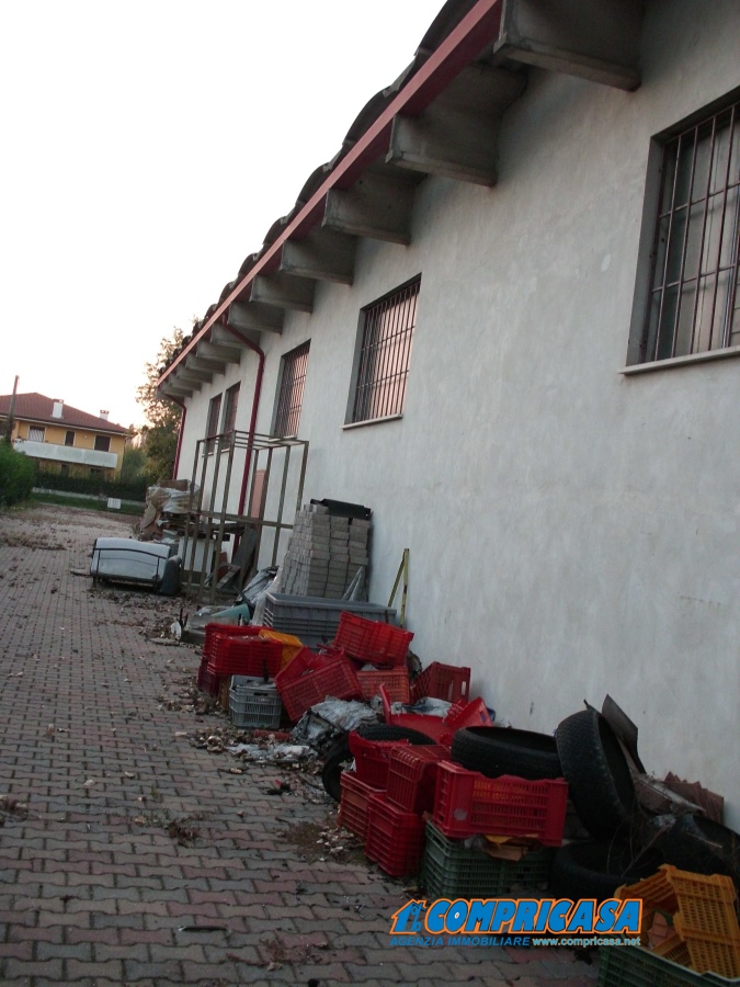 Commercial Property, For Sale