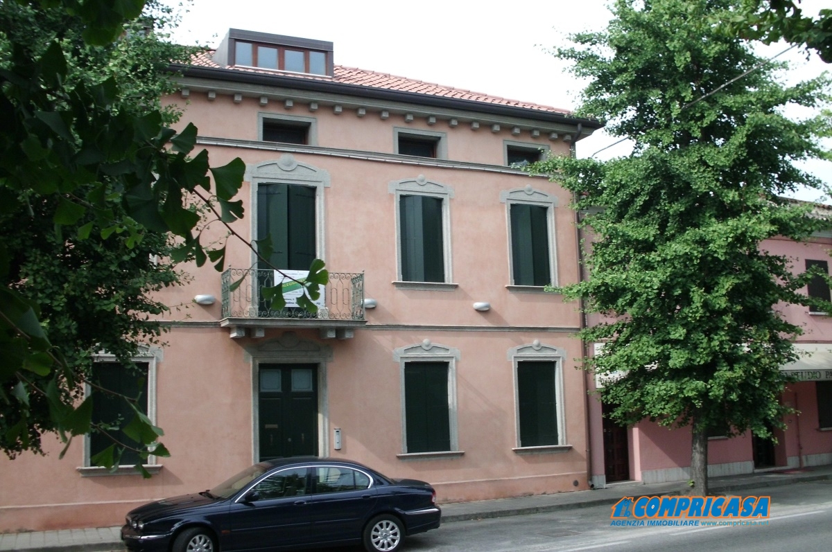 2 Bed, ApartmentFor Sale, Padova, Veneto