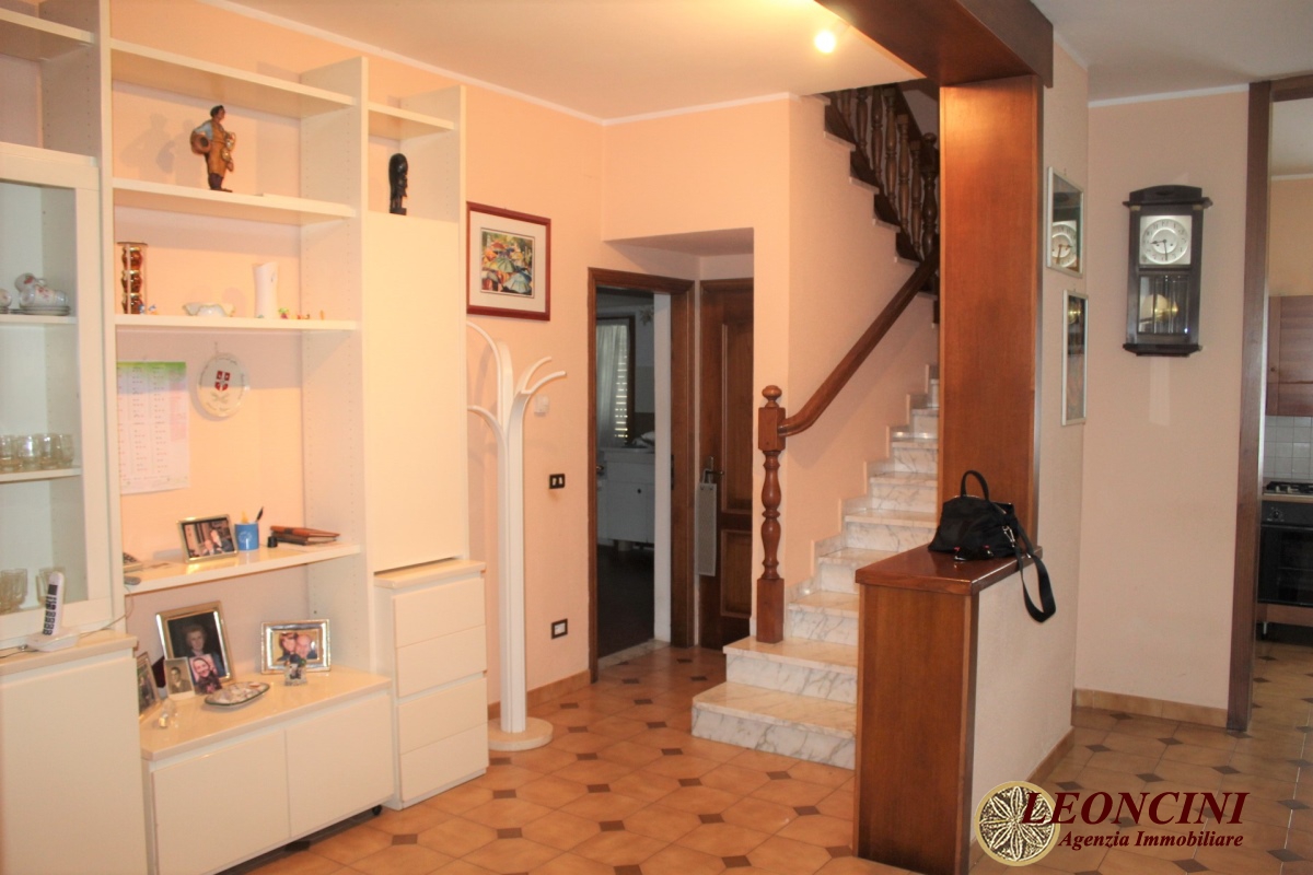 2 Bed, HouseFor Sale, Toscana