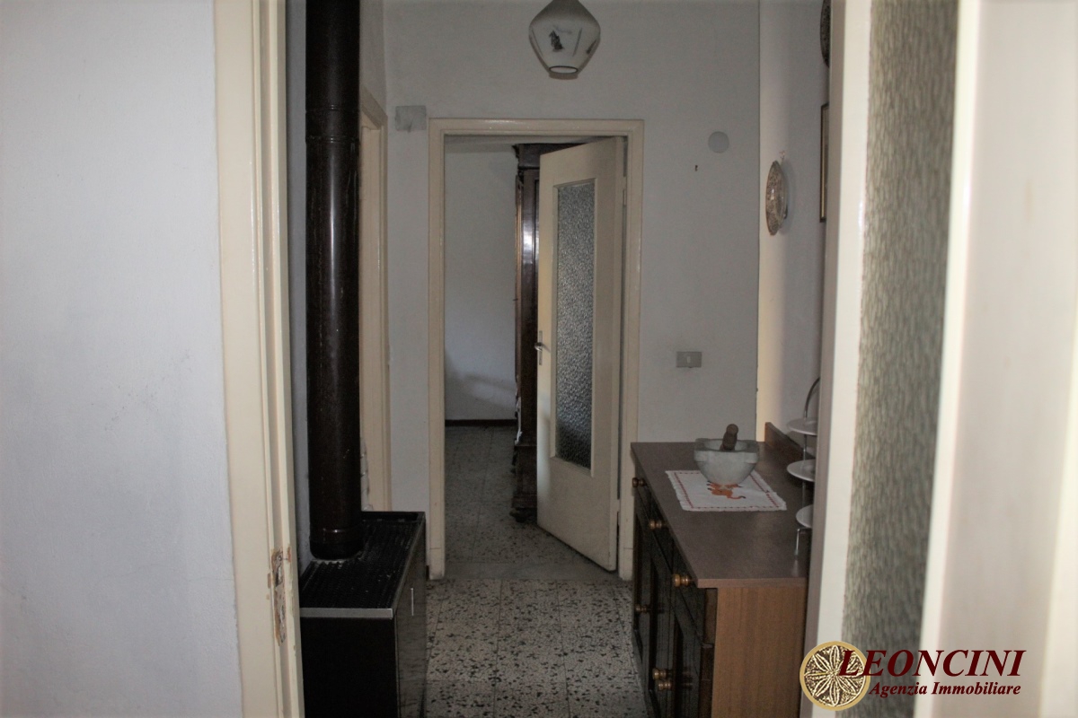 2 Bed, HouseFor Sale, Villafranca in Lunigiana, Toscana