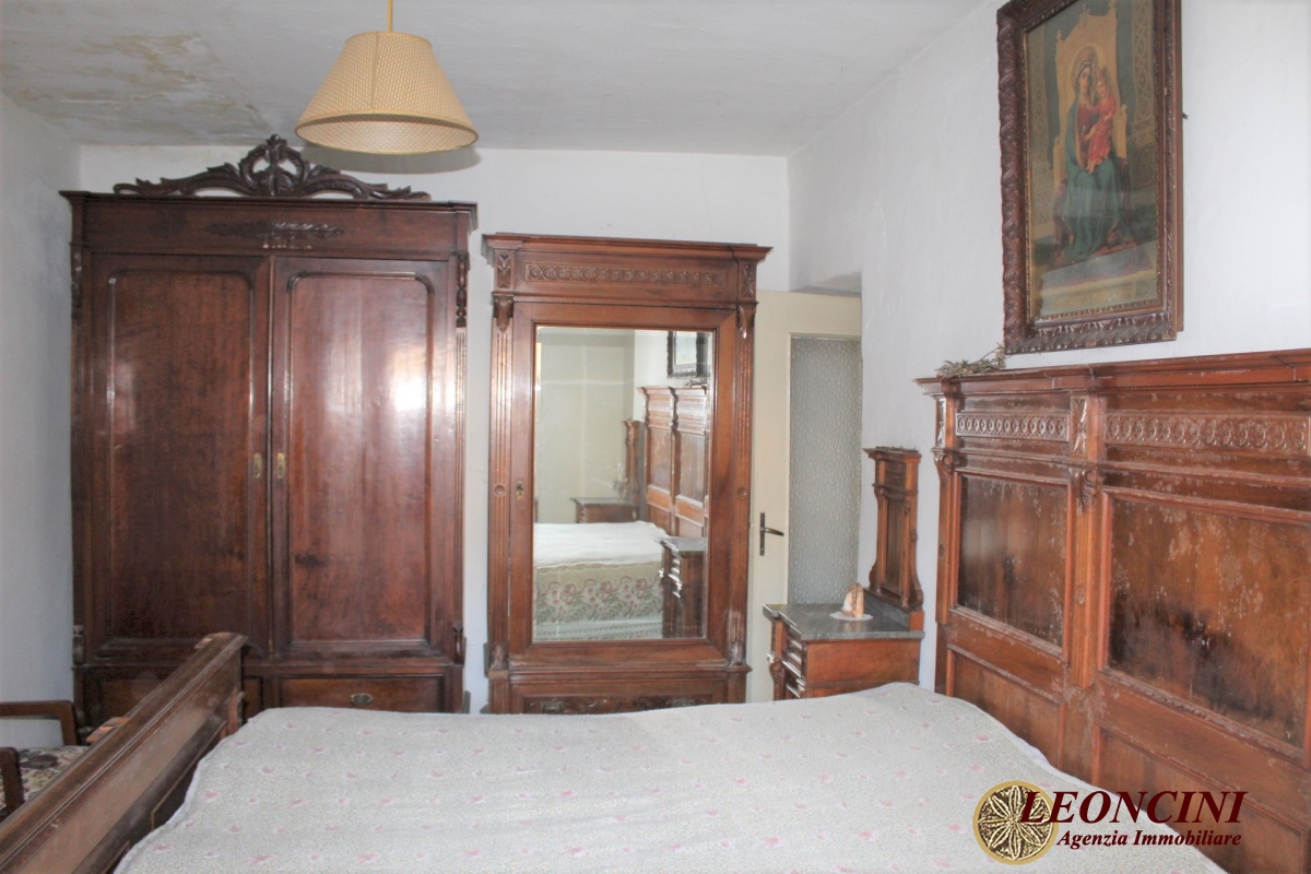 2 Bed, HouseFor Sale, Villafranca in Lunigiana, Toscana