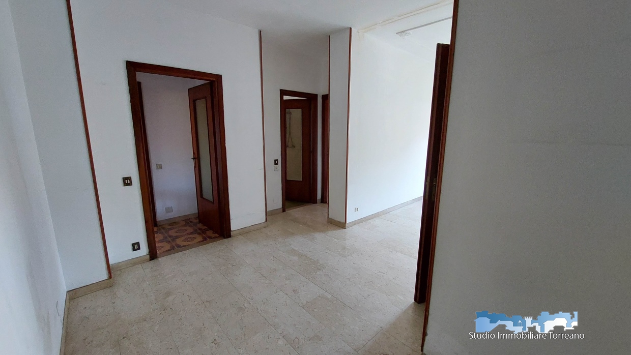 3 Bed, ApartmentFor Sale, Torino, Piemonte