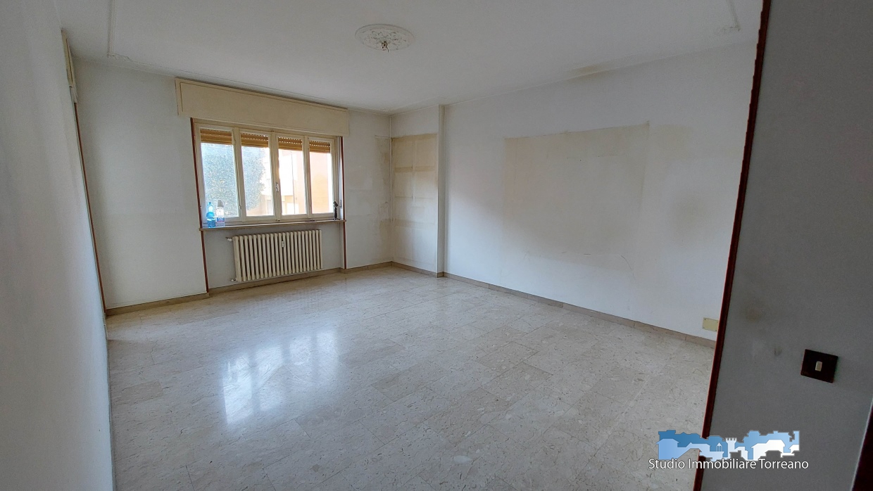 3 Bed, ApartmentFor Sale, Torino, Piemonte