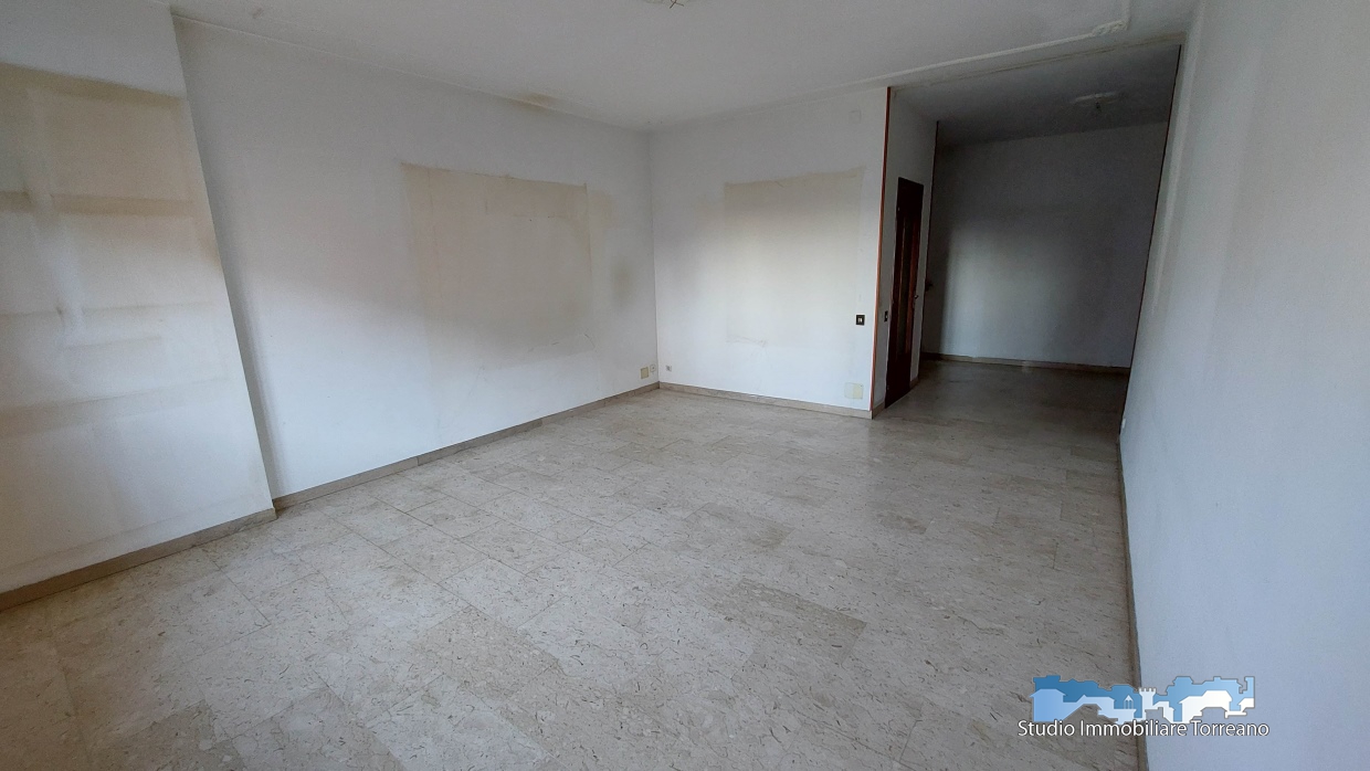 3 Bed, ApartmentFor Sale, Torino, Piemonte