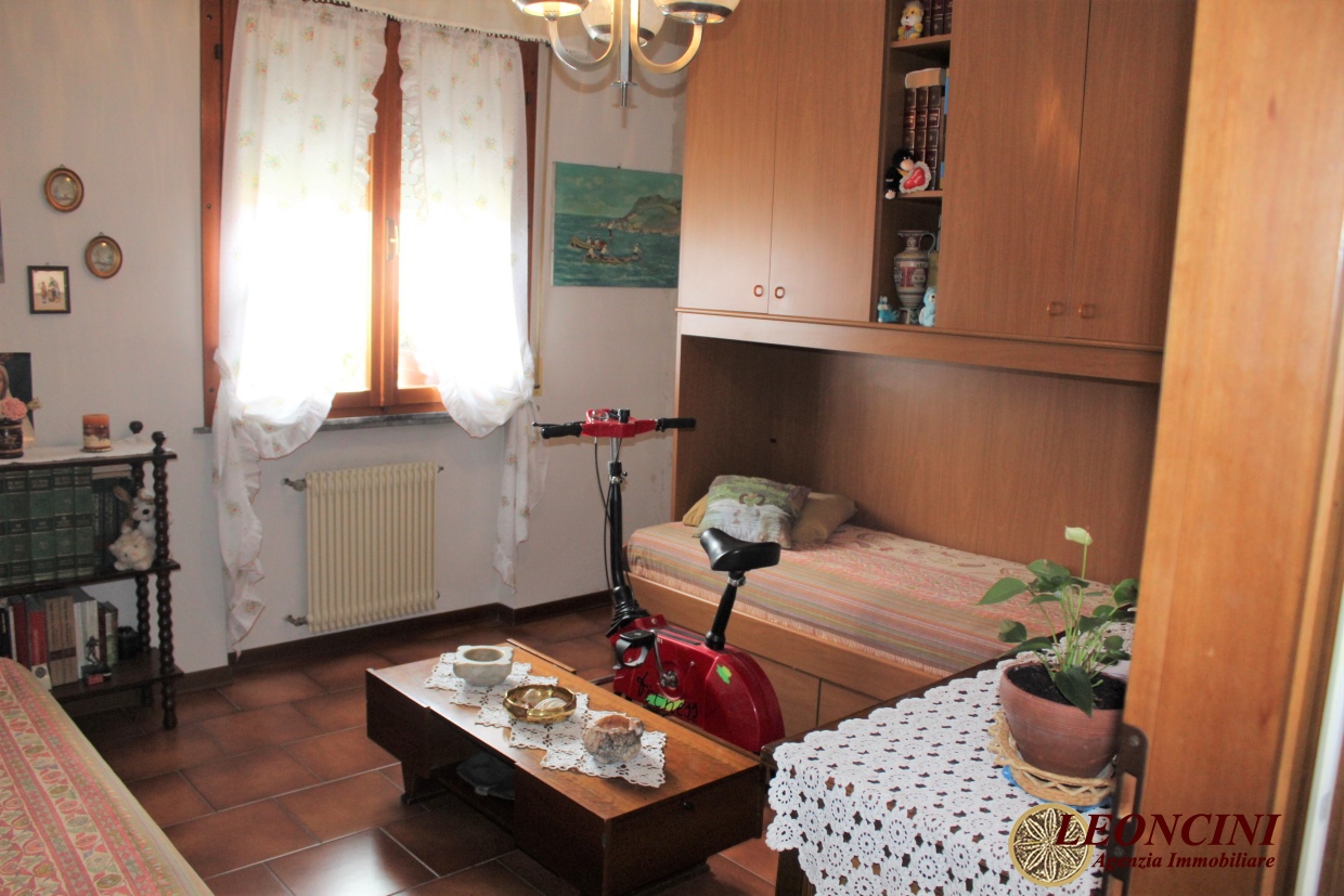 2 Bed, ApartmentFor Sale, Villafranca in Lunigiana, Toscana