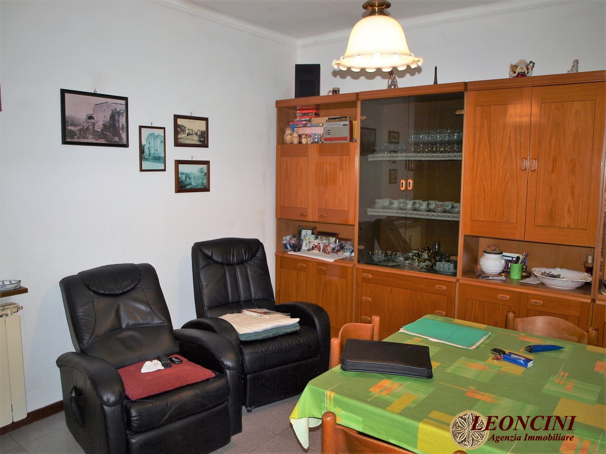 2 Bed, ApartmentFor Sale, Villafranca in Lunigiana, Toscana