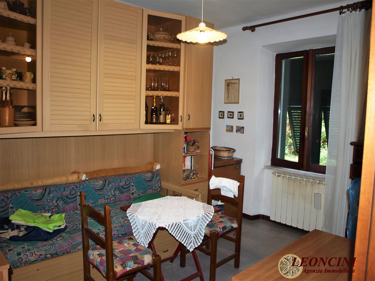 2 Bed, ApartmentFor Sale, Villafranca in Lunigiana, Toscana