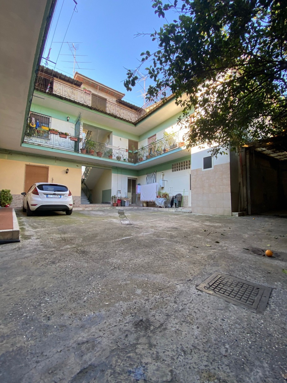 8 Bed, HouseFor Sale, Napoli, Campania