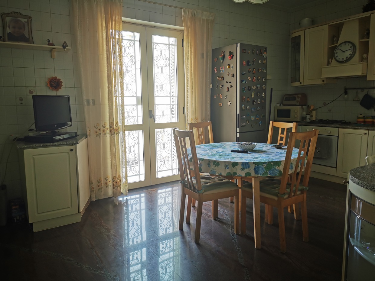 3 Bed, ApartmentFor Sale, Napoli, Napoli, Campania