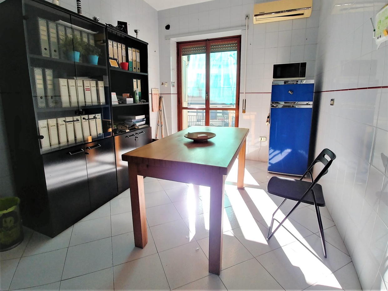 3 Bed, ApartmentFor Sale, Napoli, Napoli, Campania