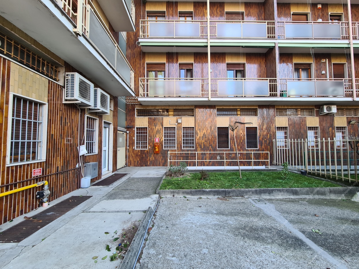 Commercial Property, For Sale Commercial Property, For Sale