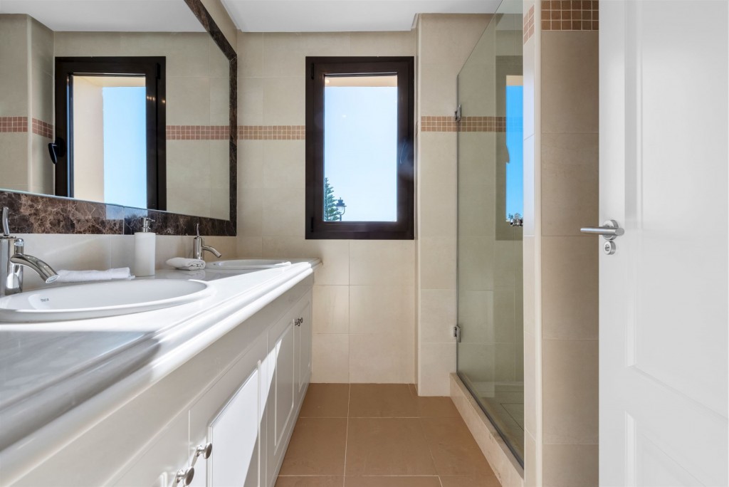 3 Bed, 4 Bath, HouseFor Sale, Casares, Malaga 3 Bed, 4 Bath, HouseFor Sale, Casares, Malaga