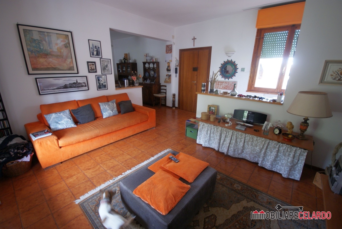 2 Bed, ApartmentFor Sale, Siena, Toscana