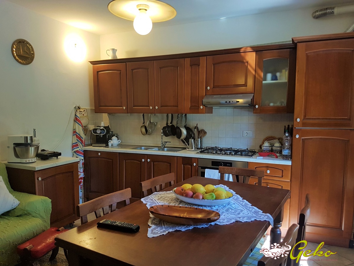 2 Bed, ApartmentFor Sale, San Gimignano, Siena, Toscana 2 Bed, ApartmentFor Sale, San Gimignano, Siena, Toscana