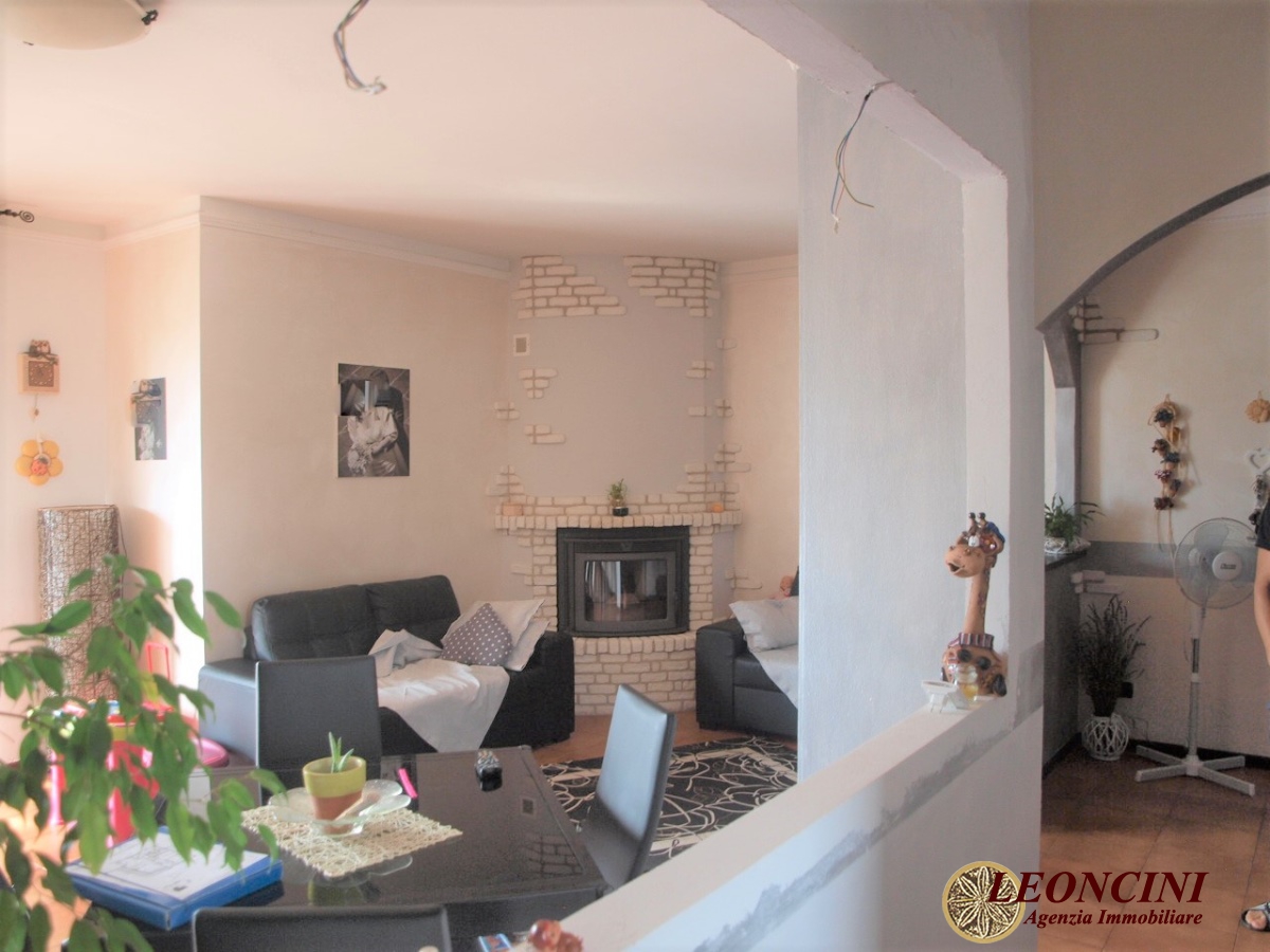 2 Bed, ApartmentFor Sale, Filattiera, Toscana