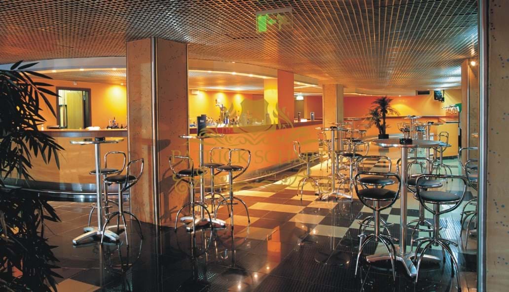 1 Bed, 1 Bath, ApartmentFor Sale, Albufeira, Faro, 8200 1 Bed, 1 Bath, ApartmentFor Sale, Albufeira, Faro, 8200