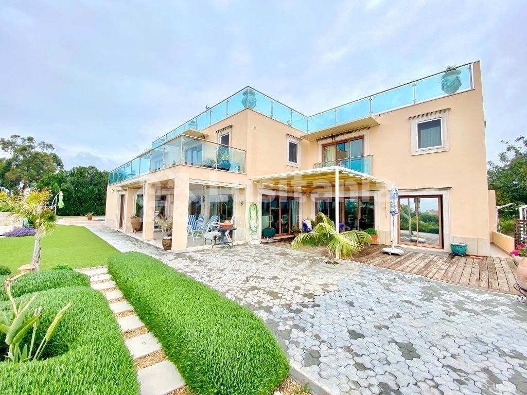 3 Bed, 4 Bath, HouseFor Sale, Olhão, Faro, 8700-067