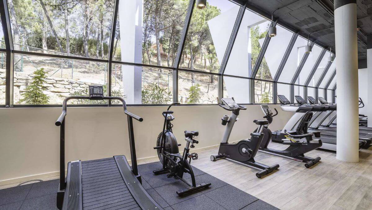 3 Bed, 3 Bath, ApartmentFor Sale, Estepona, Malaga