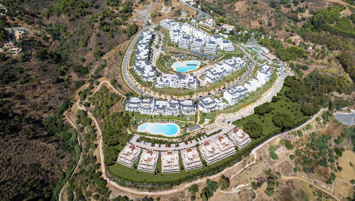 2 Bed, 2 Bath, ApartmentFor Sale, Estepona, Malaga 2 Bed, 2 Bath, ApartmentFor Sale, Estepona, Malaga