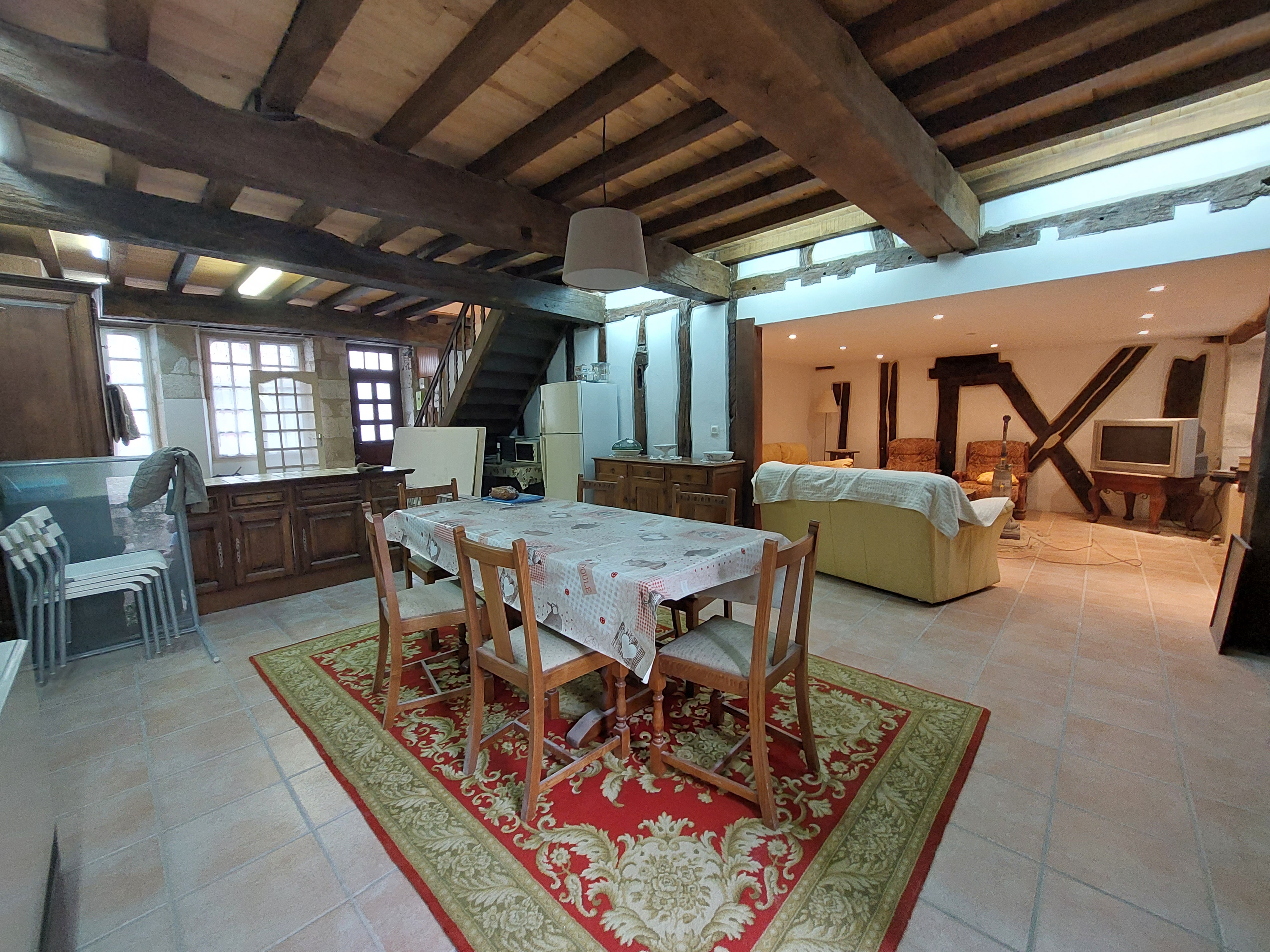 5 Bed, 1 Bath, HouseFor Sale, Eymet, Dordogne, Aquitaine, 24500