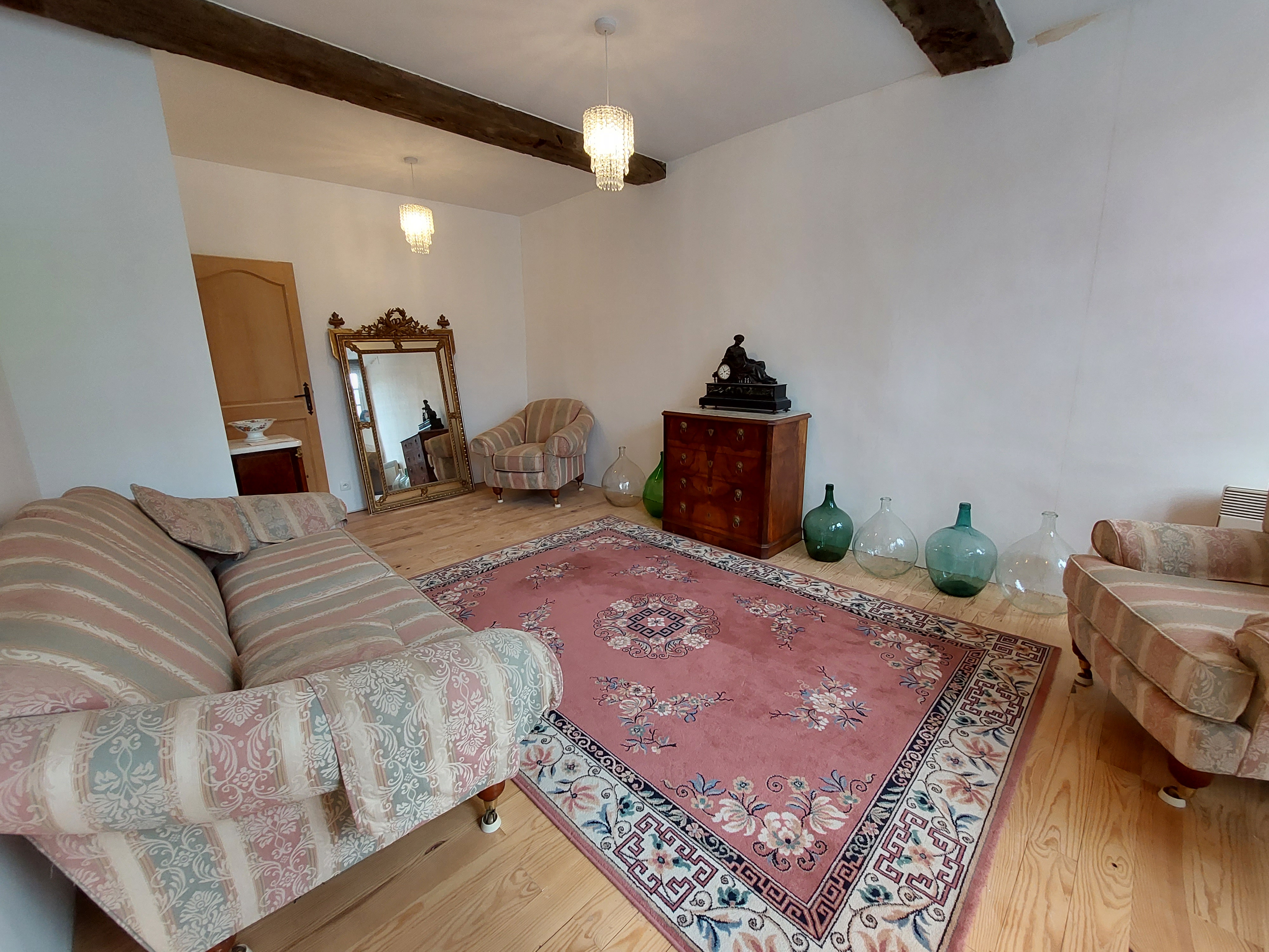 5 Bed, 1 Bath, HouseFor Sale, Eymet, Dordogne, Aquitaine, 24500