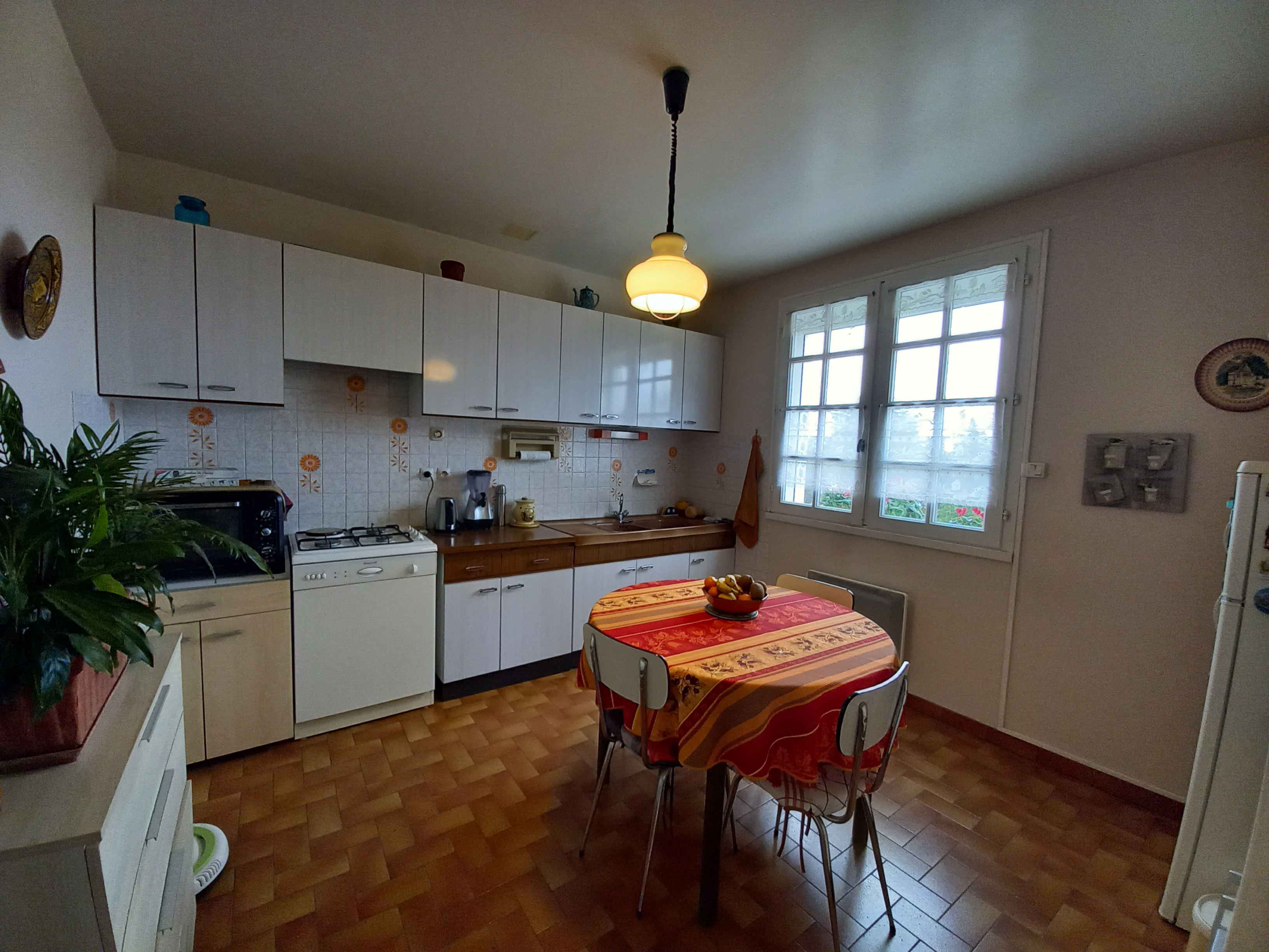 3 Bed, 1 Bath, HouseFor Sale, Castillonnes, Lot-et-Garonne, Aquitaine, 47330