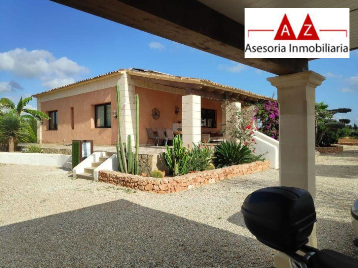 4 Bed, 3 Bath, HouseFor Sale, Llucmajor, Islas Baleares 4 Bed, 3 Bath, HouseFor Sale, Llucmajor, Islas Baleares