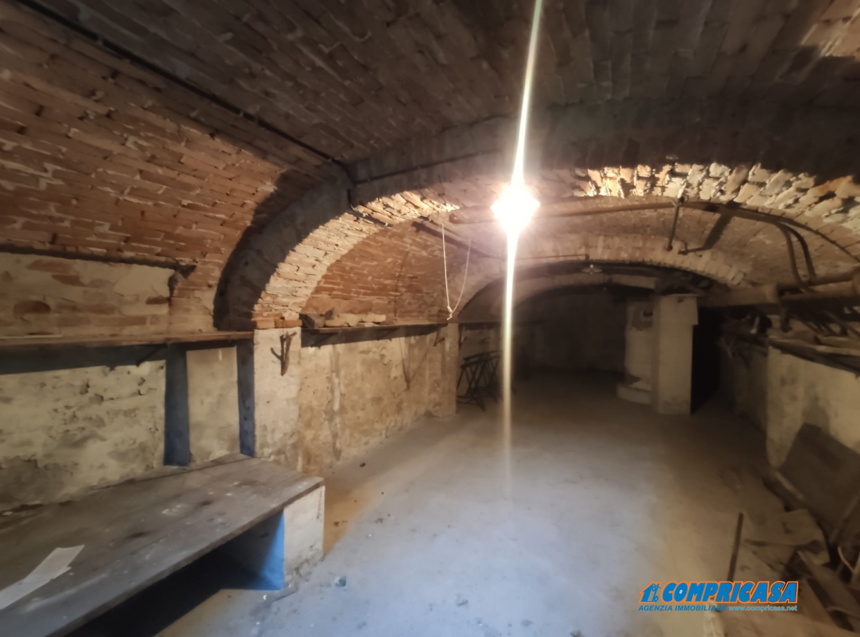 Commercial Property, For Sale