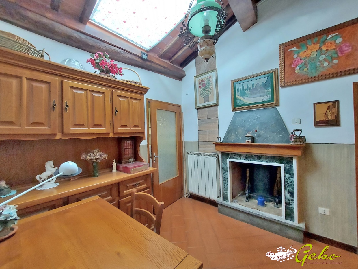 2 Bed, ApartmentFor Sale, San Gimignano, Siena, Toscana 2 Bed, ApartmentFor Sale, San Gimignano, Siena, Toscana