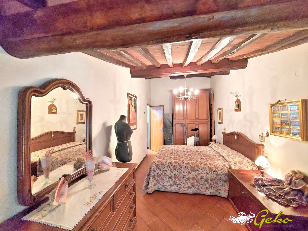 2 Bed, ApartmentFor Sale, San Gimignano, Siena, Toscana 2 Bed, ApartmentFor Sale, San Gimignano, Siena, Toscana