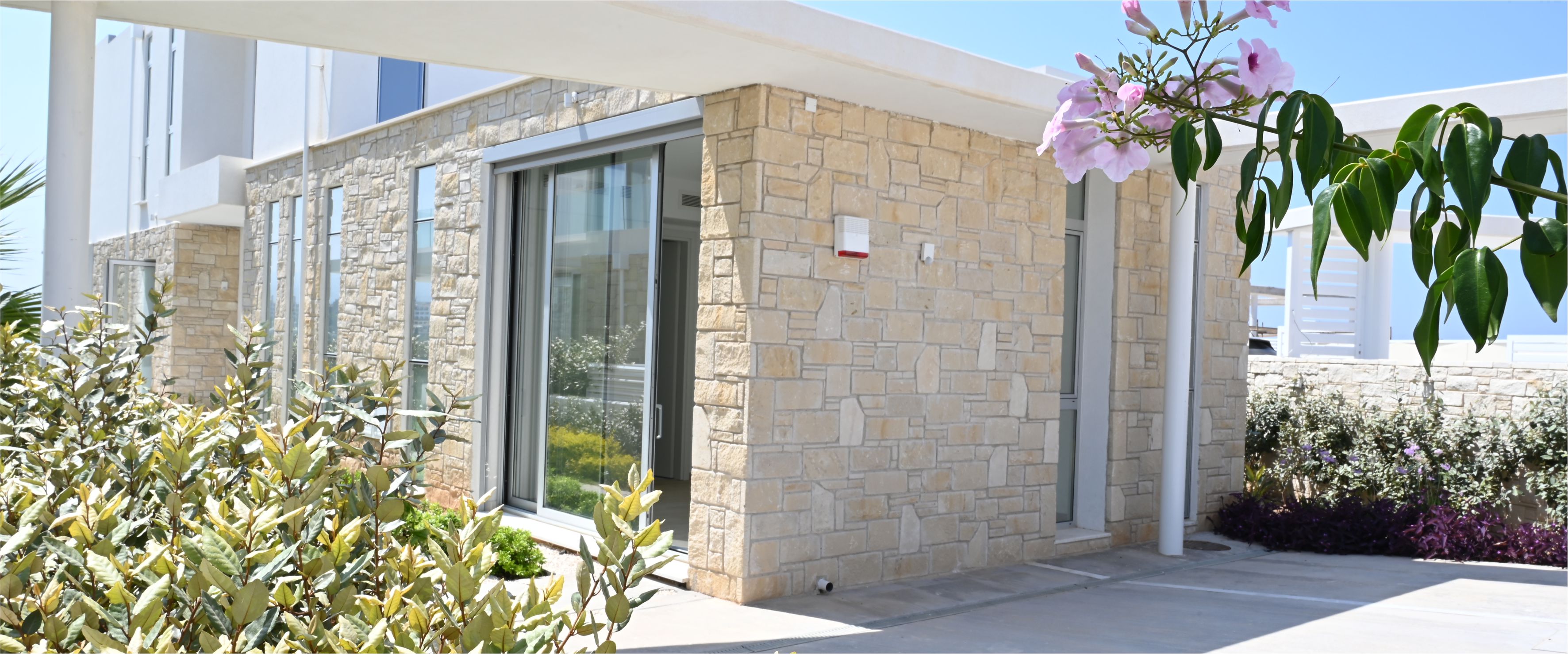 4 Bed, 4 Bath, HouseFor Sale, Coral Bay, Paphos