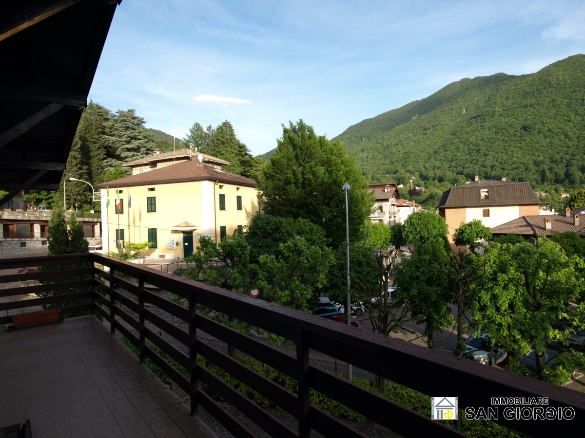 2 Bed, ApartmentFor Sale, Lecco, Lombardia