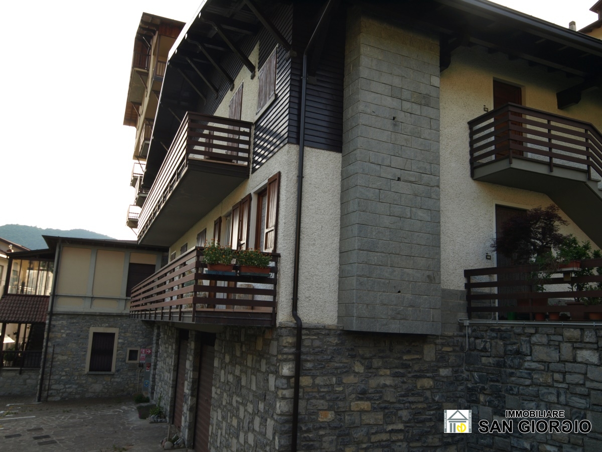 2 Bed, ApartmentFor Sale, Lecco, Lombardia