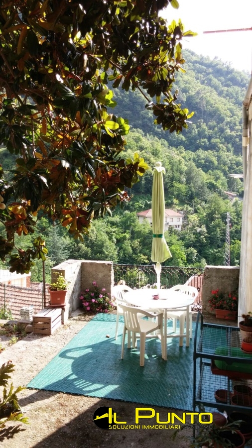 3 Bed, ApartmentFor Sale, Castel Vittorio, Imperia, Liguria