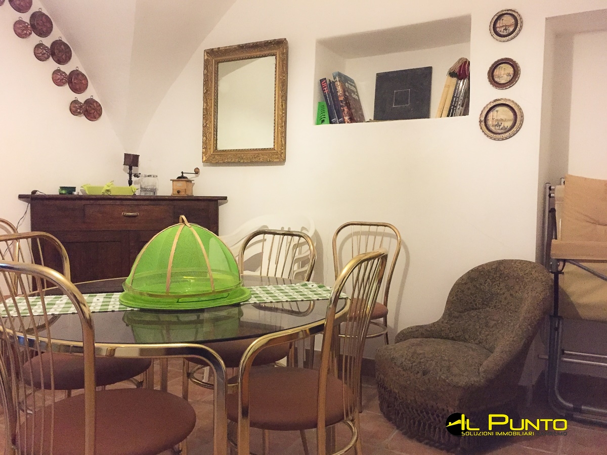 3 Bed, ApartmentFor Sale, Castel Vittorio, Imperia, Liguria