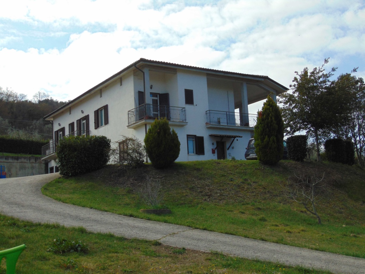 3 Bed, HouseFor Sale, Rieti, Lazio